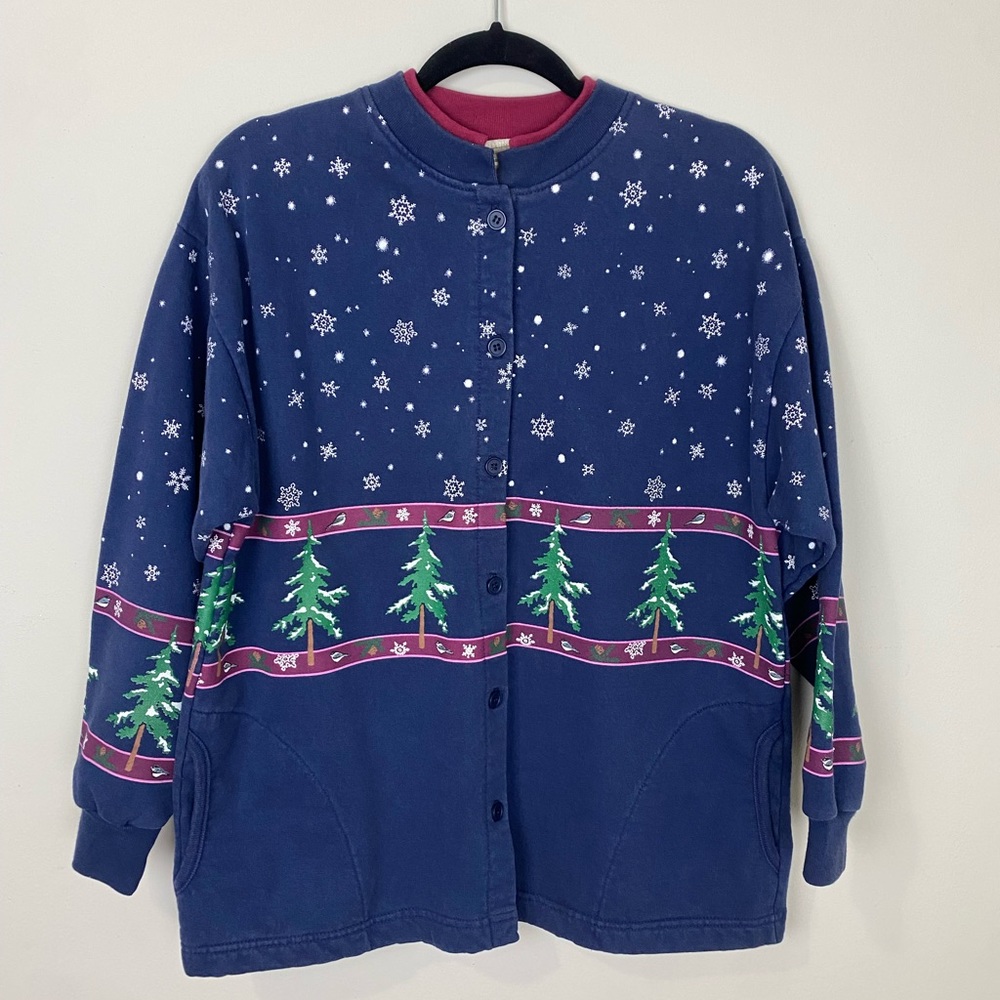 Vintage winter scene sweater coat!
